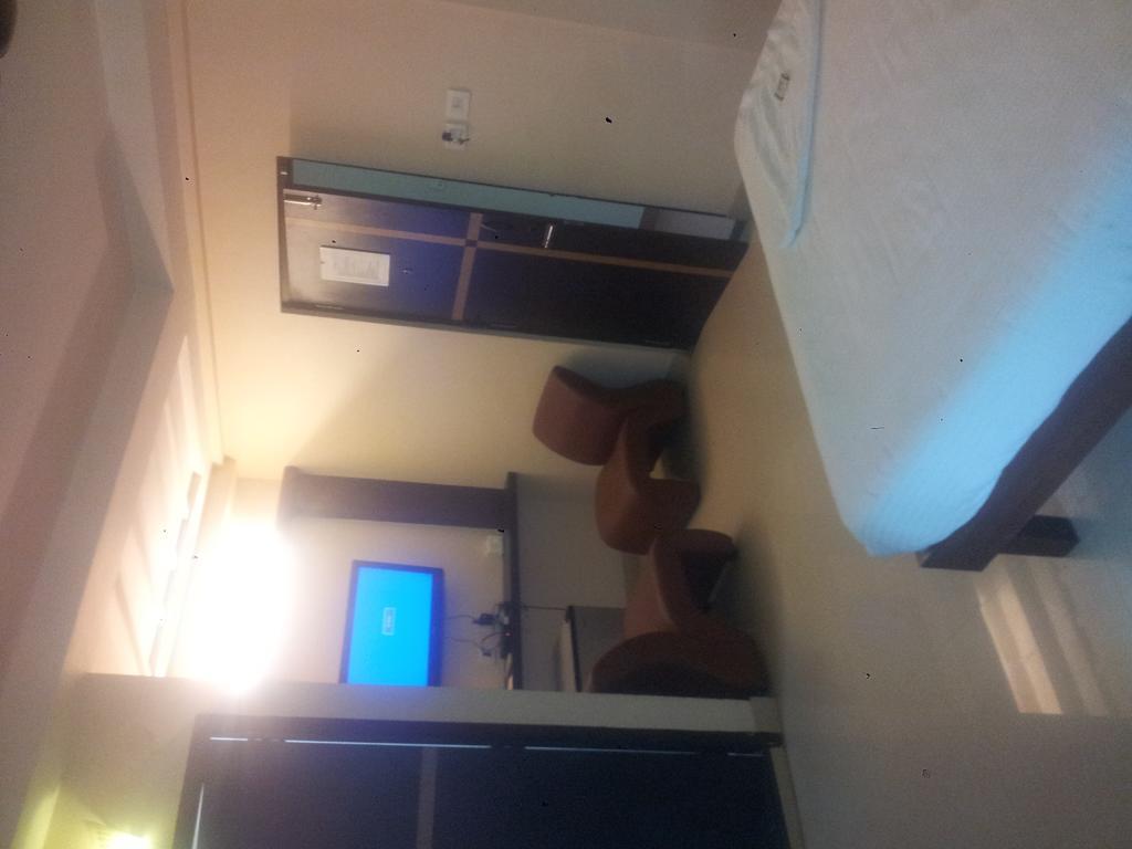 Hotel Srm Grands Madrás Habitación foto